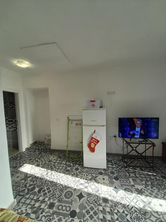 Tropicana One Bedroom Flat T1 In Albufeira Gale Close To 8 Beaches Exterior photo